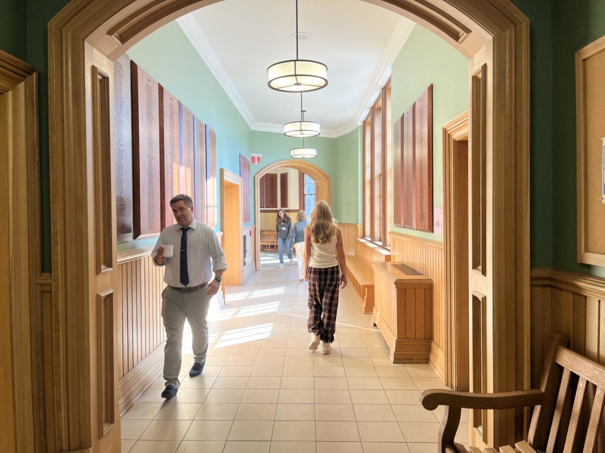 Students and teachers quietly walk through the Raymond hallways. French and english classes are held in this hallway. Plaques with graduates of Hackley's names line the hallway.